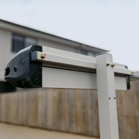 Retracting Mount Bar