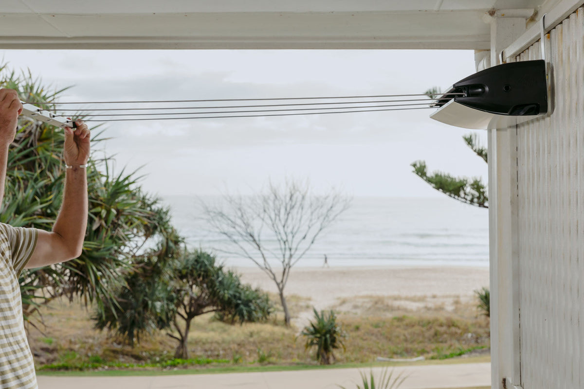 How to Choose the Right Retractable Clothesline for Your Home