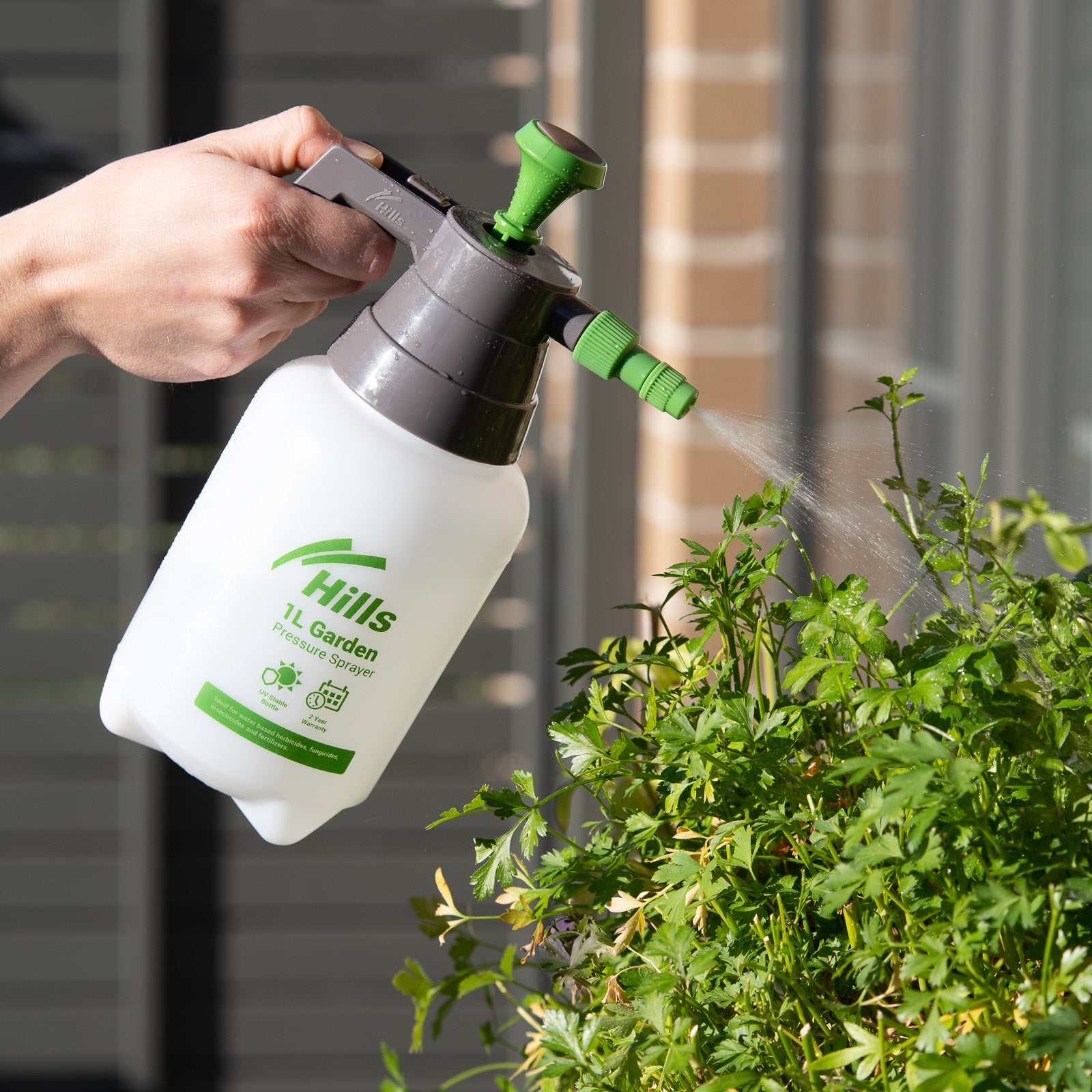 hills garden pressure sprayer 1L Garden Pressure Sprayer – Hills Home